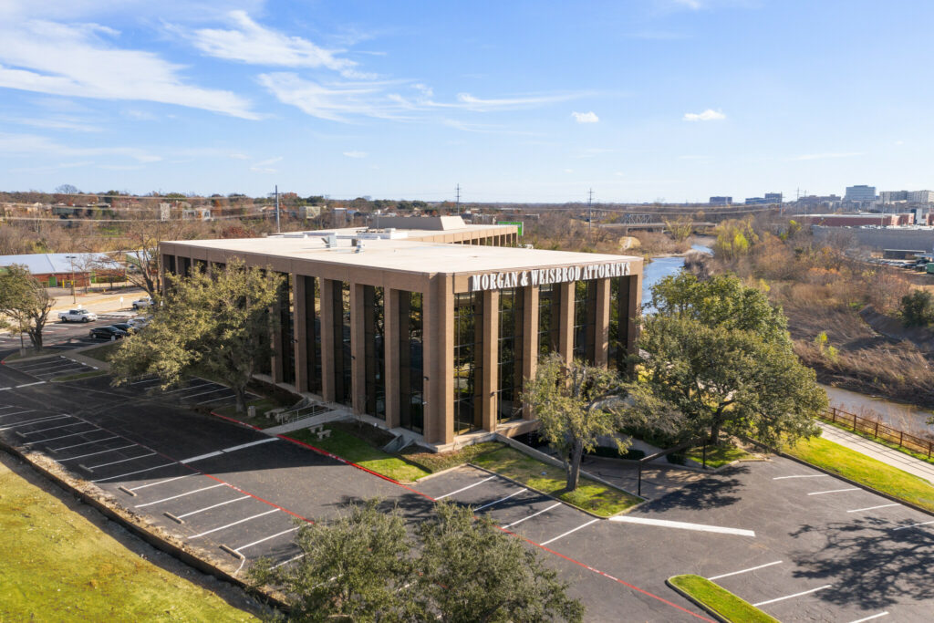 Forest-Central-Office-Building-2