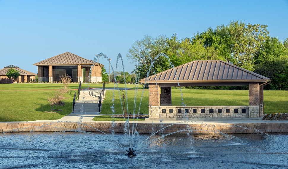 rolling-oaks-memorial-center-1